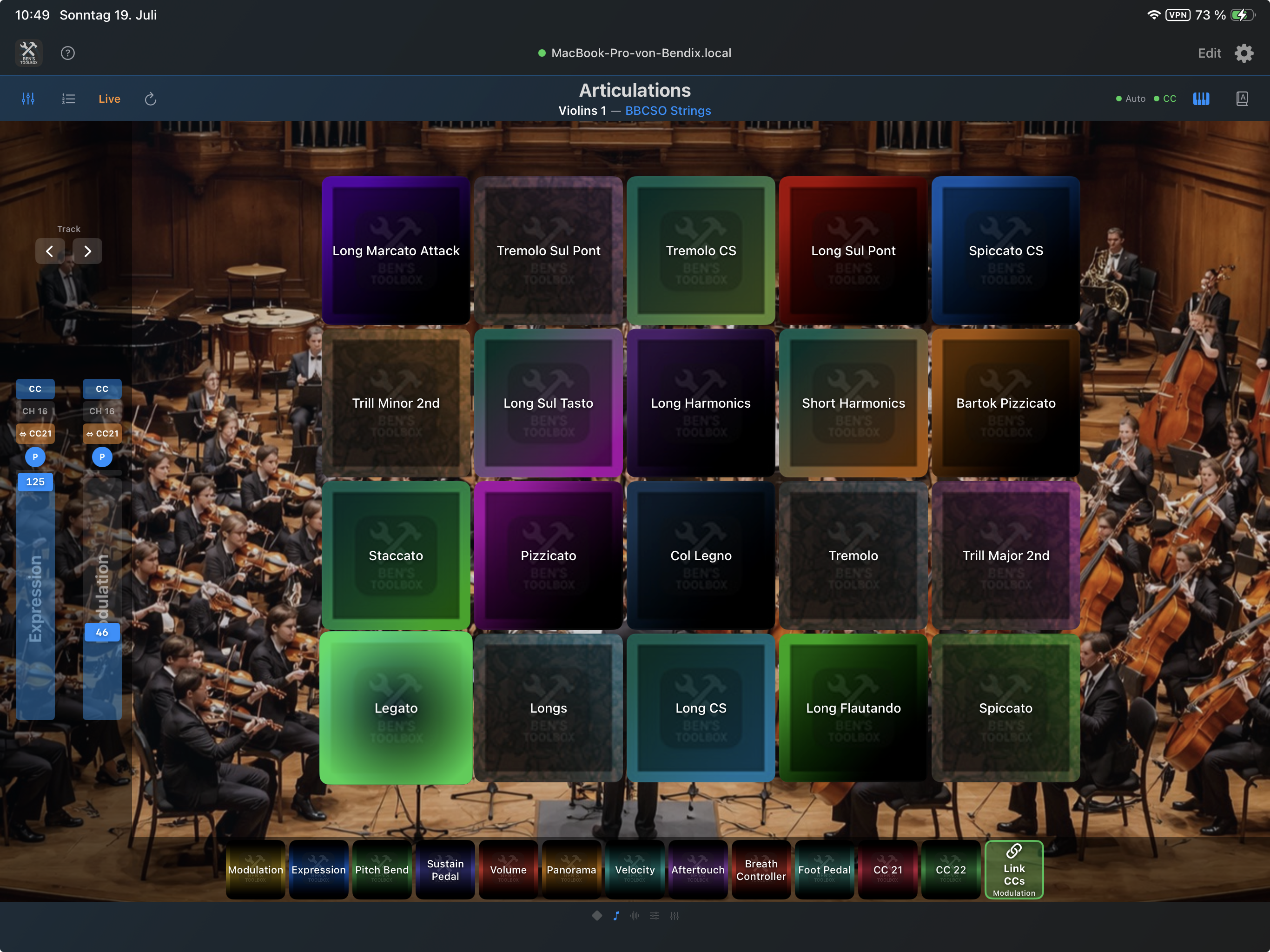 iPad-Artikulationsseite mit Violins-Track, BBCSO-Strings-Set, Artikulationskacheln, CC-Fadern und Link-CCs-Button